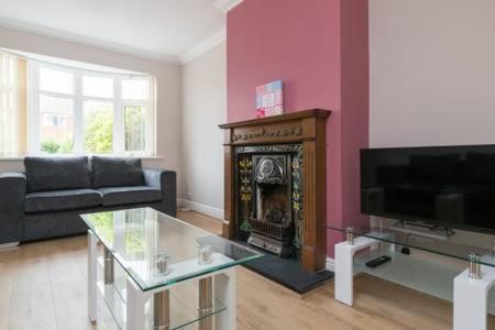 Solihull/Nec/Airport 3 Bedroom Semi-Detached House Birmingham Eksteriør billede